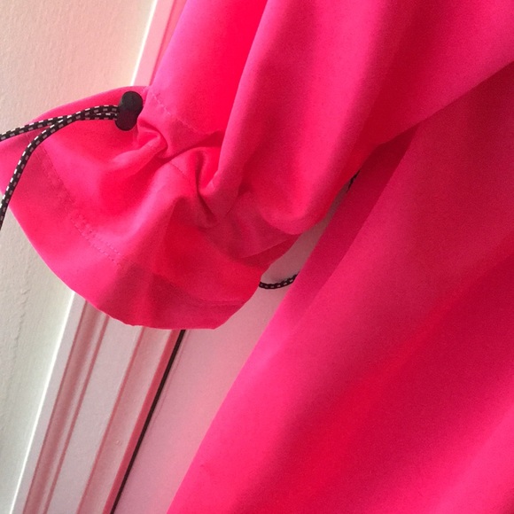 💕 Nike Pink Oversized Jacket Size L NWT 💕 - Picture 3 of 10